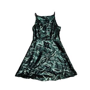 EMERALD SUNDAE Emerald Green Sequenced Dress Size 5